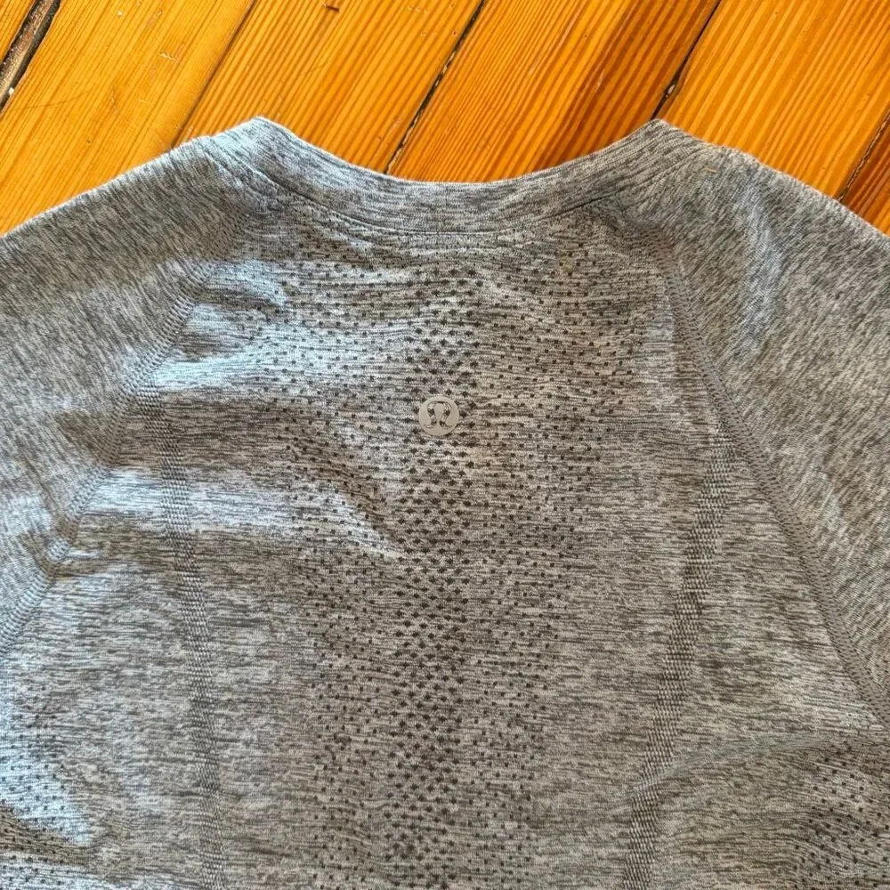 lululemon athletica lululemon swiftly